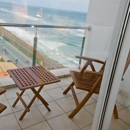 Ocean Edge Suites & Hotel Colombo Esterno foto