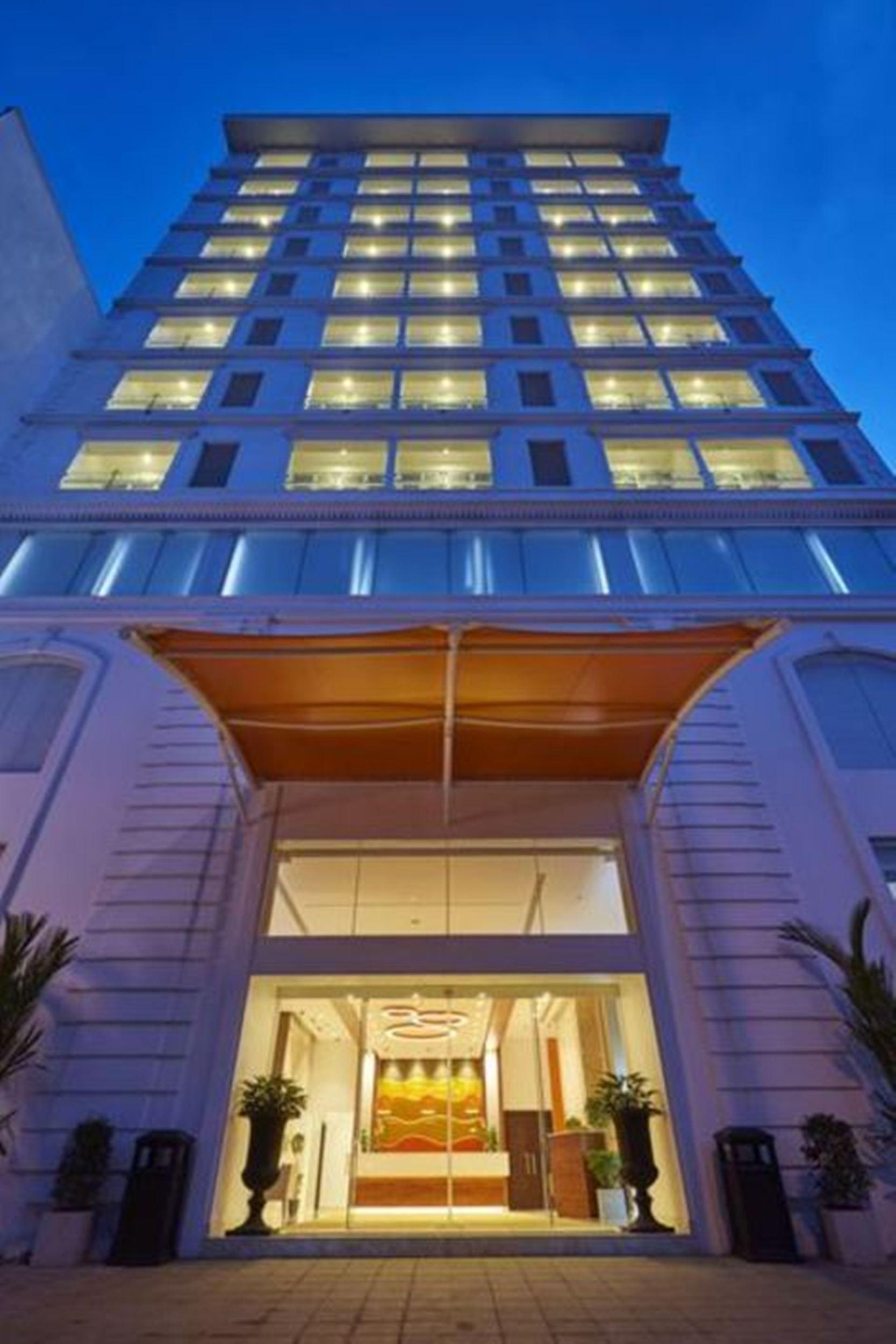 Ocean Edge Suites & Hotel Colombo Esterno foto