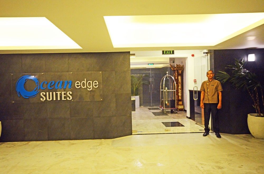 Ocean Edge Suites & Hotel Colombo Esterno foto